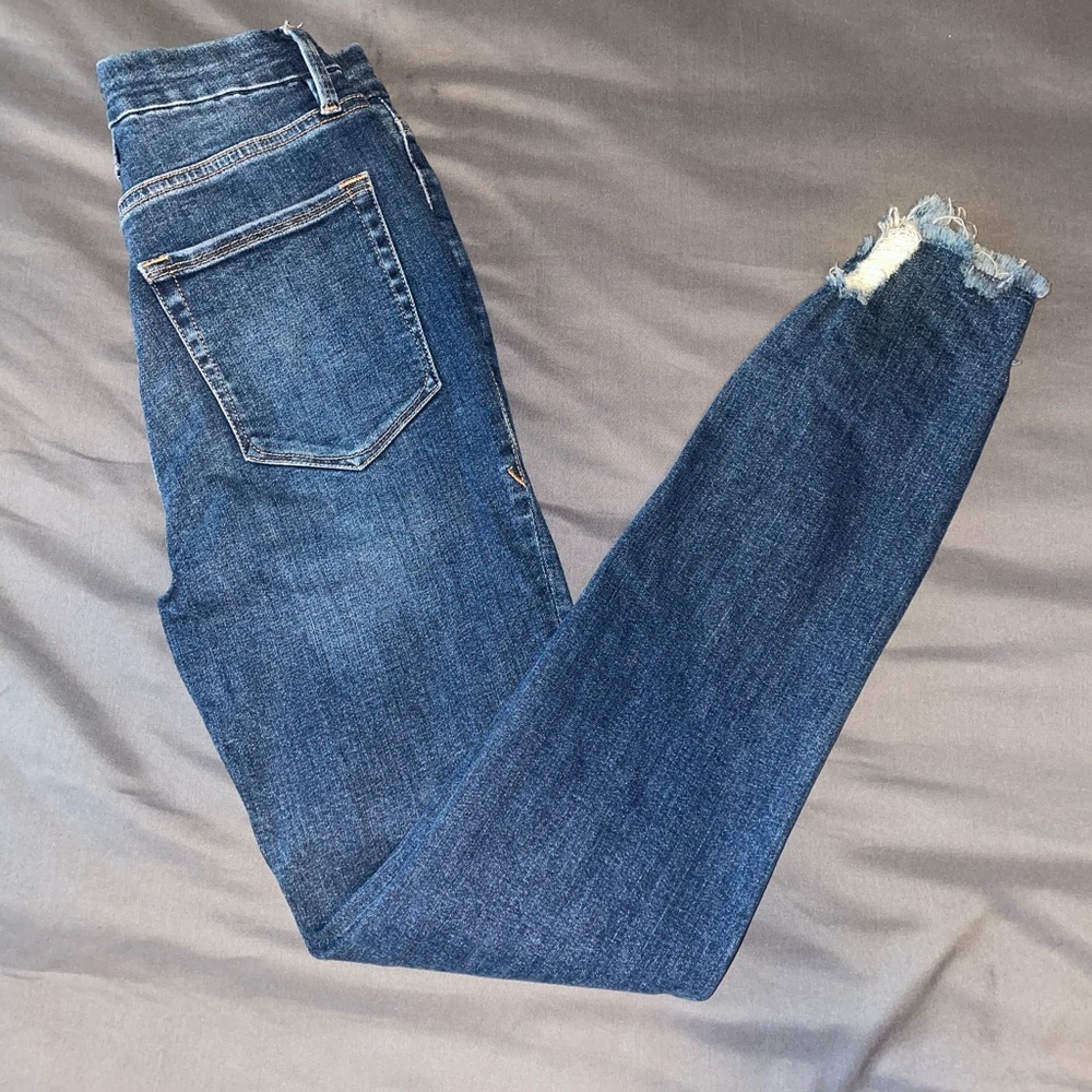 GOOD AMERICAN good legs raw hem